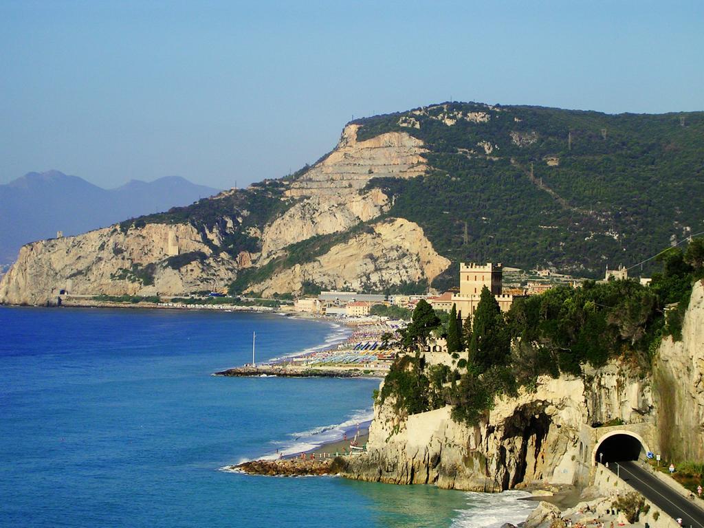 R&B Sterlizia Ξενοδοχείο Finale Ligure Εξωτερικό φωτογραφία